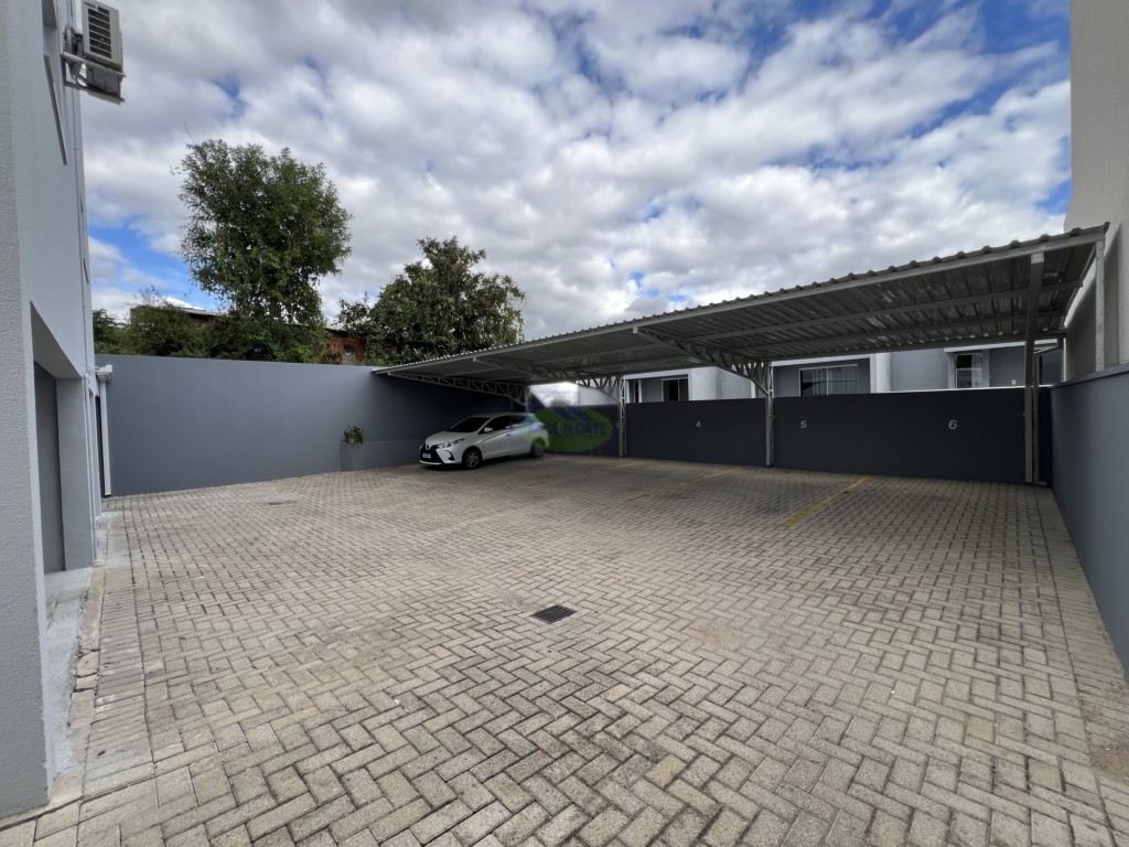 Apartamento para locacao no Restinga em Mafra com 73,4m² por R$ 2.160,00