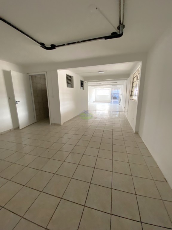 Loja para locacao no Centro I Baixada em Mafra com 80m² por R$ 2.400,00