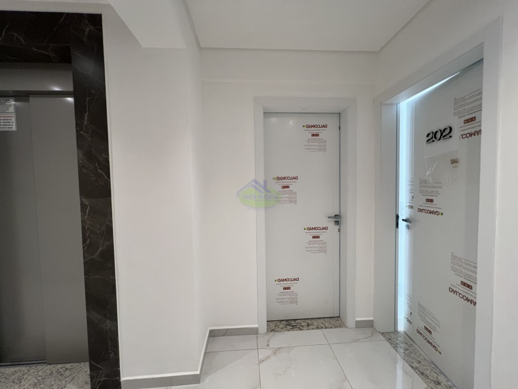 Apartamento para locacao no Vila Ferroviaria em Mafra com 95m² por R$ 2.760,00