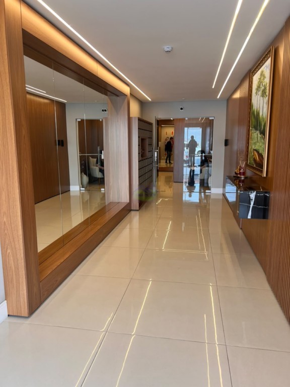 Apartamento para locacao no Vila Ferroviaria em Mafra com 174,18m² por R$ 3.540,00