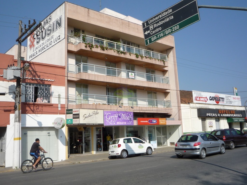 Apartamento para locacao no Centro II Alto de Mafra em Mafra com 121,7m² por R$ 2.280,00