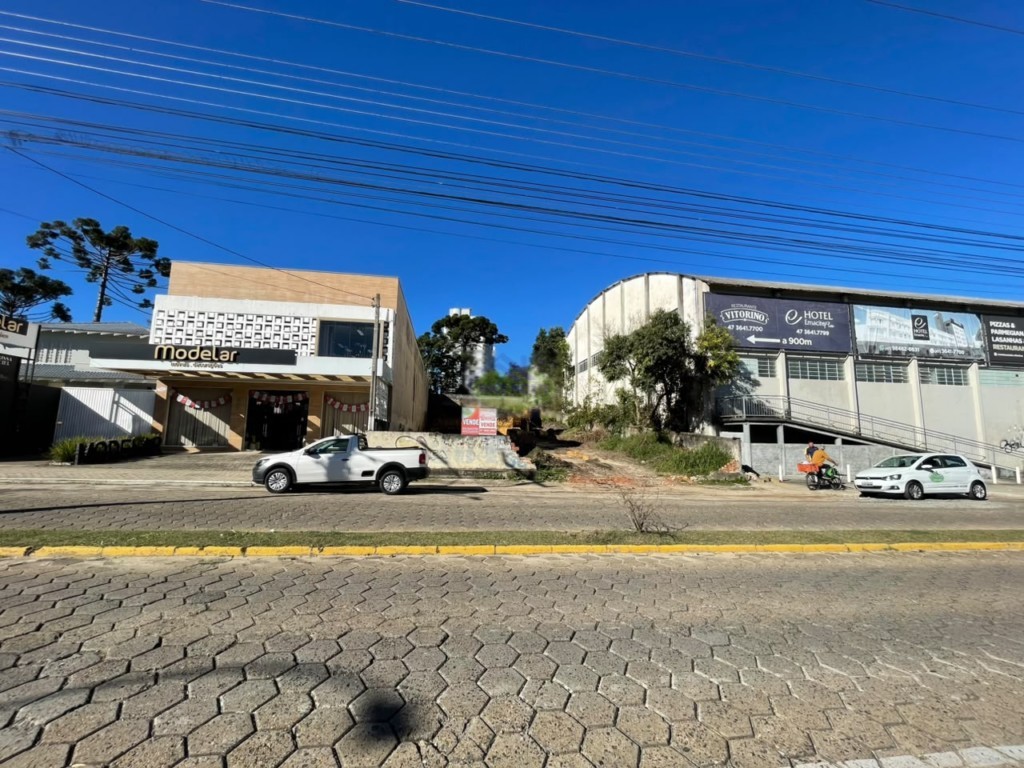 Terreno para venda no Centro I Baixada em Mafra com 663,55m² por R$ 2.000.000,00