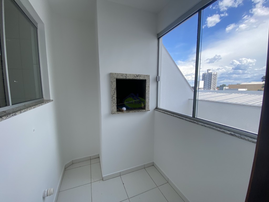 Apartamento para locacao no Centro em Mafra com 95,5m² por R$ 2.280,00