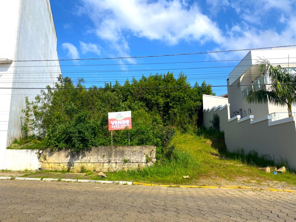 Terreno para venda no Centro em Mafra com 505,73m² por R$ 398.000,00