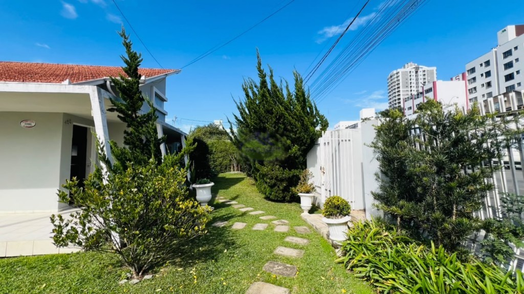 Casa Comercial para locacao no Centro I Baixada em Mafra com 945m² por R$ 7.560,00