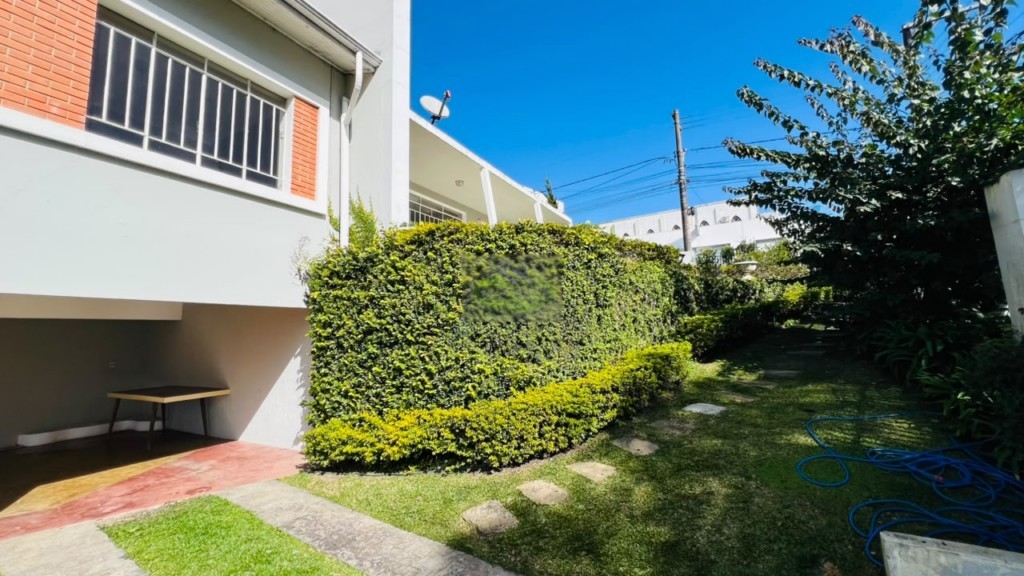 Casa Comercial para locacao no Centro I Baixada em Mafra com 945m² por R$ 7.560,00
