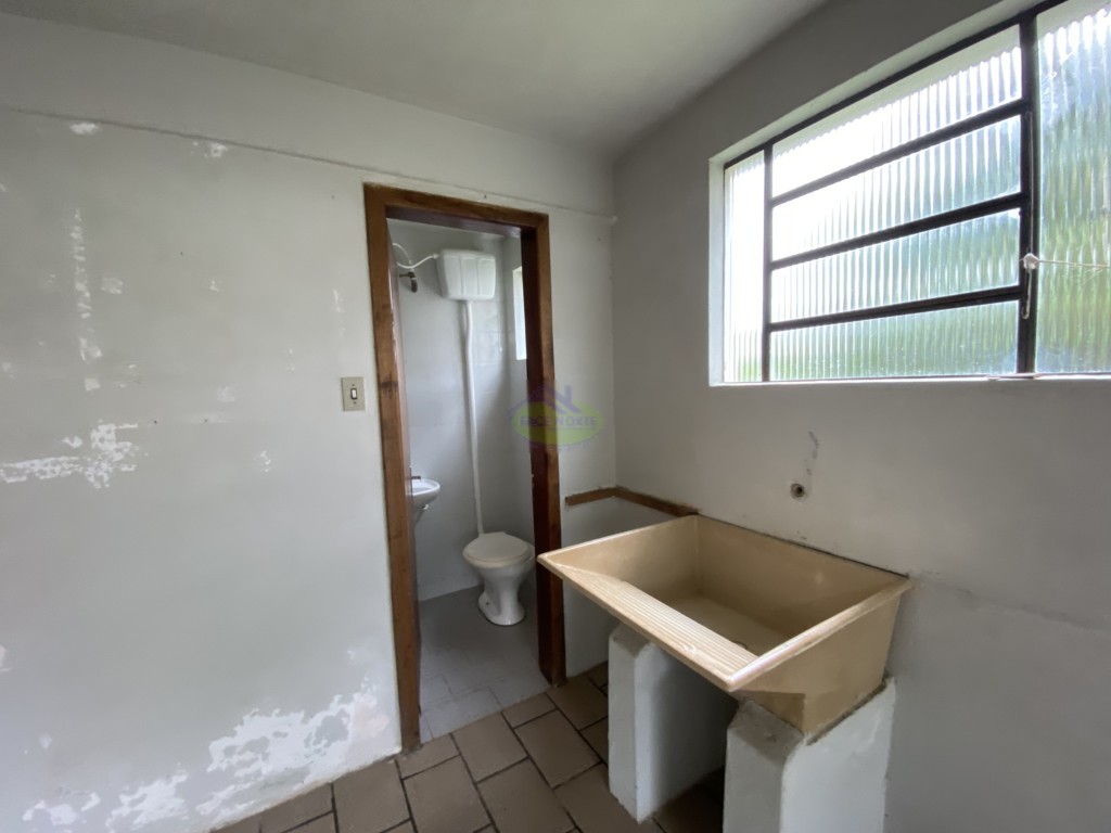 Loja para locacao no Centro em Rio Negro com 170m² por R$ 4.680,00