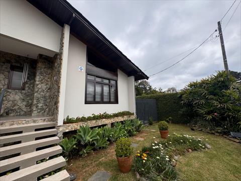 Casa Residencial para venda no Centro em Rio Negro com 1.372,25m² por R$ 1.380.000,00
