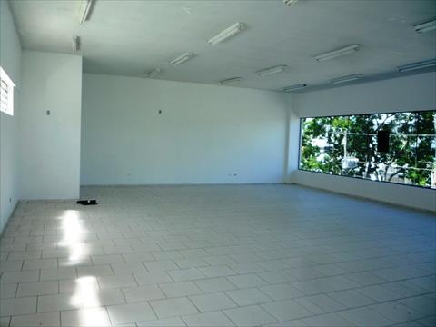 Sala para locacao no Centro em Mafra com 142,35m² por R$ 1.800,00