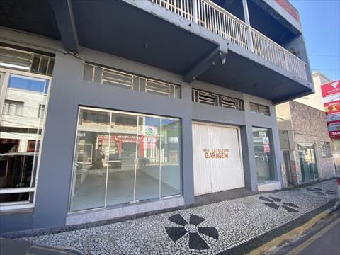 Loja para locacao no Centro em Rio Negro com 42m² por R$ 2.040,00