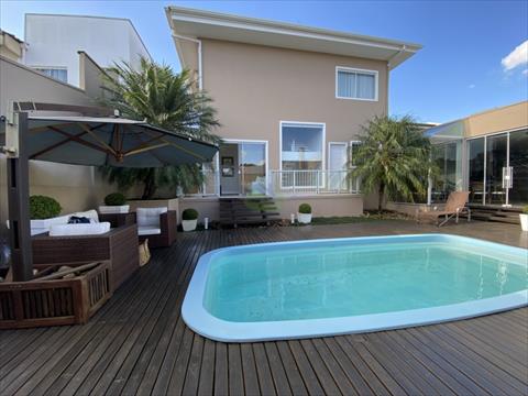 Casa Residencial para venda no Centro em Rio Negro com 0m² por R$ 1.900.000,00