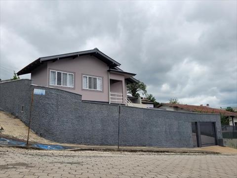 Casa Residencial para venda no Centro I Baixada em Mafra com 400m² por R$ 750.000,00
