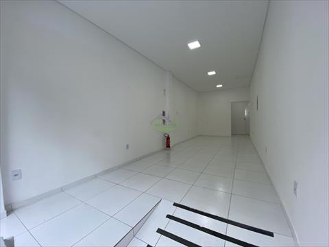 Loja para locacao no Centro I Baixada em Mafra com 30m² por R$ 4.560,00