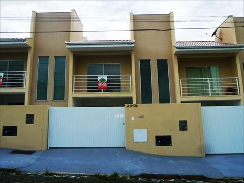 Casa Residencial para locacao no Jardim do Moinho em Mafra com 87,88m² por R$ 1.800,00