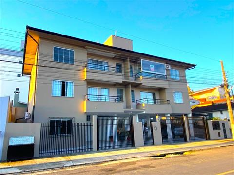 Apartamento para locacao no Buenos Aires em Mafra com 102,24m² por R$ 2.220,00