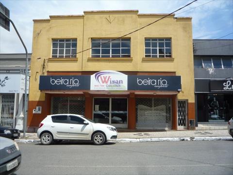 Loja para locacao no Centro em Rio Negro com 200m² por R$ 9.480,00