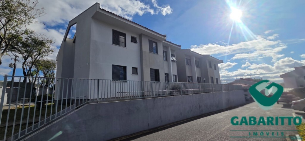 Apartamento para locacao no Hauer em Curitiba com 70m² por R$ 2.111,11