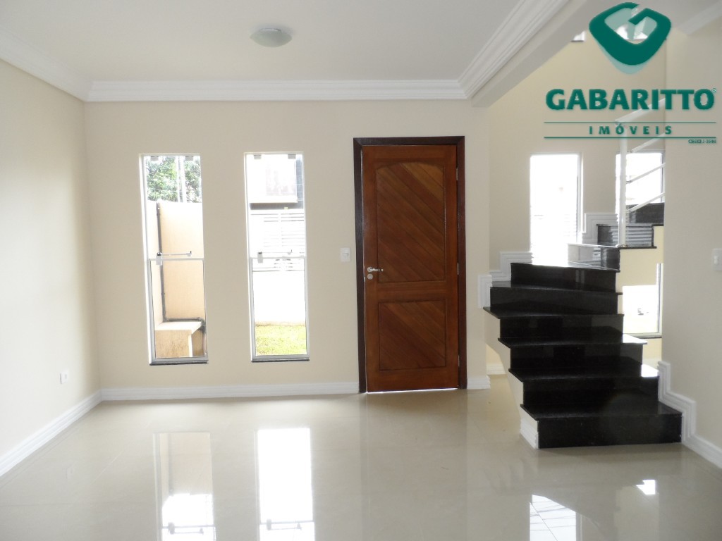 Sobrado para locacao no Hauer em Curitiba com 155m² por R$ 4.944,44