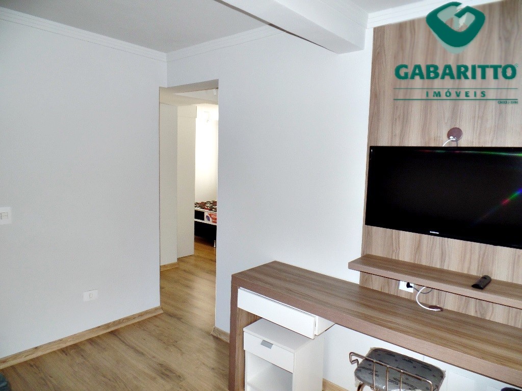 Apartamento para locacao no Centro em Curitiba com 45m² por R$ 2.000,00