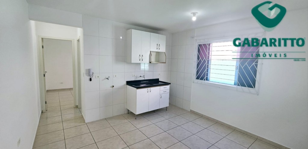 Apartamento para locacao no Cajuru em Curitiba com 49,5m² por R$ 1.222,22