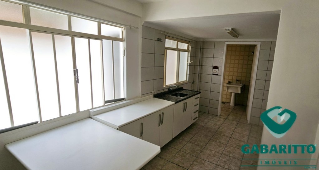 Sobrado para venda no Portao em Curitiba com 148,08m² por R$ 470.000,00