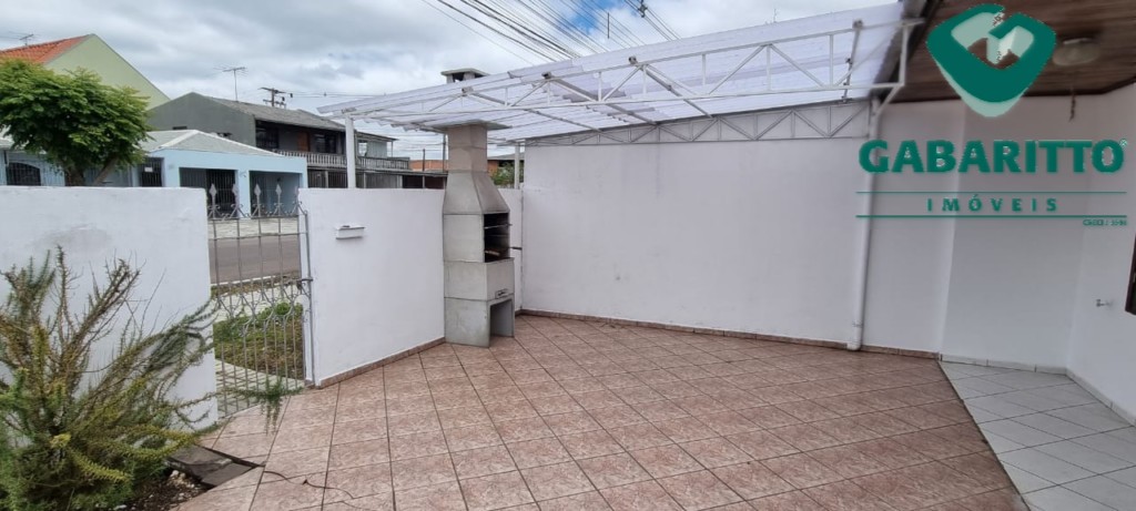 Residência para locacao no Boqueirao em Curitiba com 100m² por R$ 2.333,33