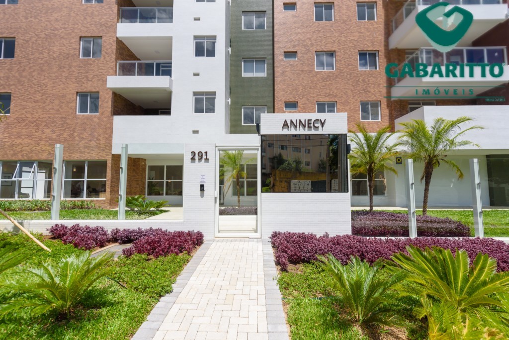 Apartamento para venda no Sao Francisco em Curitiba com 77m² por R$ 777.000,00