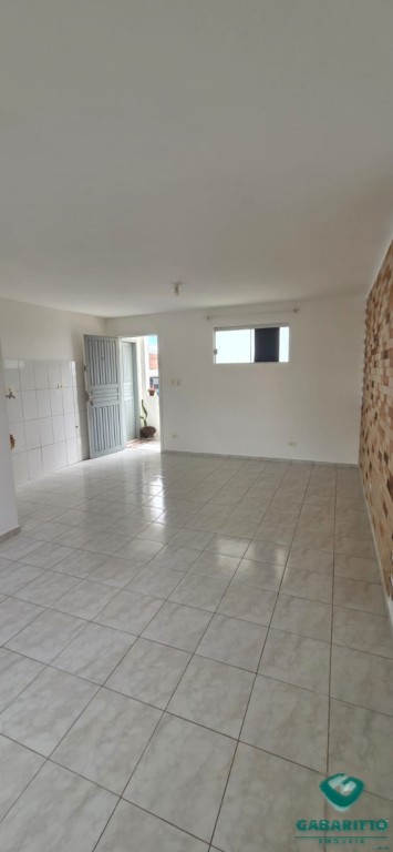 Kitinet para locacao no Parolin em Curitiba com 34m² por R$ 1.000,00