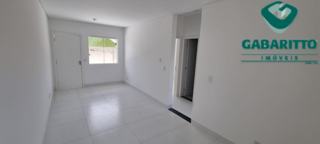 Apartamento para locacao no Uberaba em Curitiba com 48m² por R$ 1.833,33