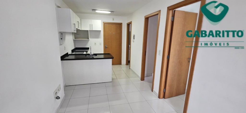 Apartamento para locacao no Centro em Curitiba com 52m² por R$ 2.300,00