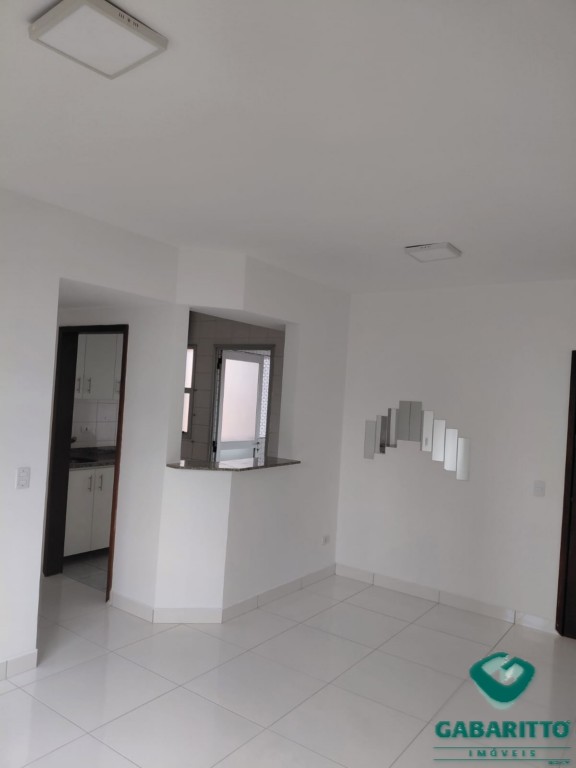 Apartamento para locacao no Bigorrilho em Curitiba com 76m² por R$ 2.600,00