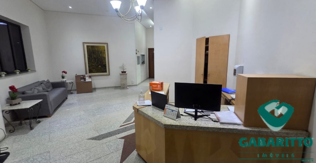 Apartamento para locacao no Centro em Curitiba com 63m² por R$ 2.500,00
