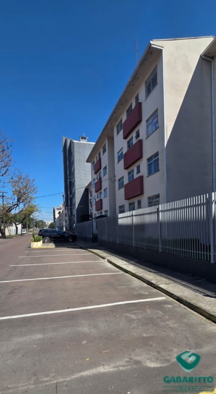 Apartamento para locacao no Parolin em Curitiba com 62,93m² por R$ 2.111,11
