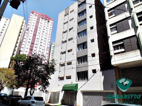 Apartamento para locacao no Centro em Curitiba com 45m² por R$ 2.400,00