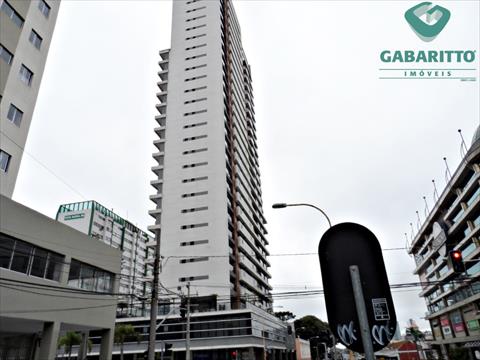 Apartamento para locacao no Centro em Curitiba com 34m² por R$ 2.100,00