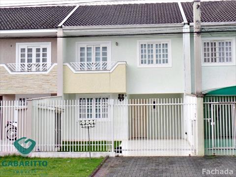 Sobrado para locacao no Bairro Alto em Curitiba com 98,44m² por R$ 2.722,22