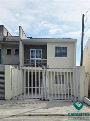 Sobrado para locacao no Xaxim em Curitiba com 142,19m² por R$ 3.311,11