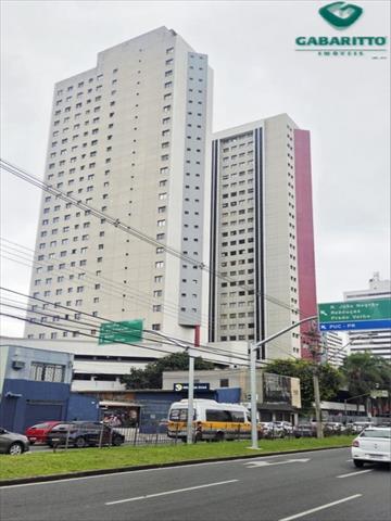 Apartamento para locacao no Centro em Curitiba com 49,73m² por R$ 1.555,55