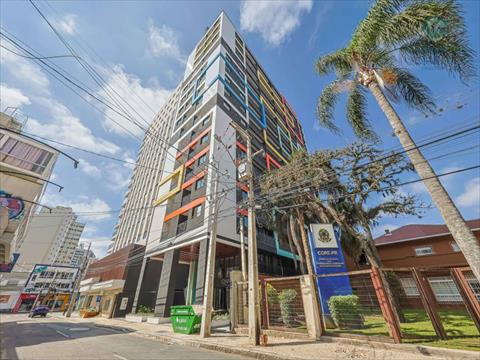 Apartamento para locacao no Centro em Curitiba com 40,65m² por R$ 2.600,00