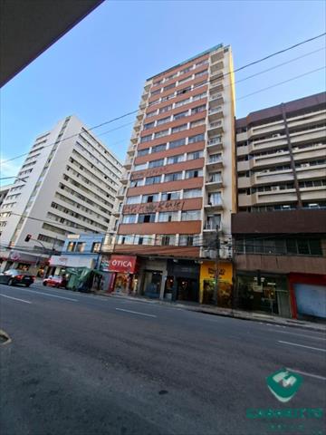 Apartamento para locacao no Centro em Curitiba com 75,3m² por R$ 2.600,00