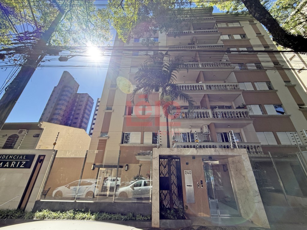 Apartamento para locacao no Zona 07 em Maringa com 134,64m² por R$ 2.300,00