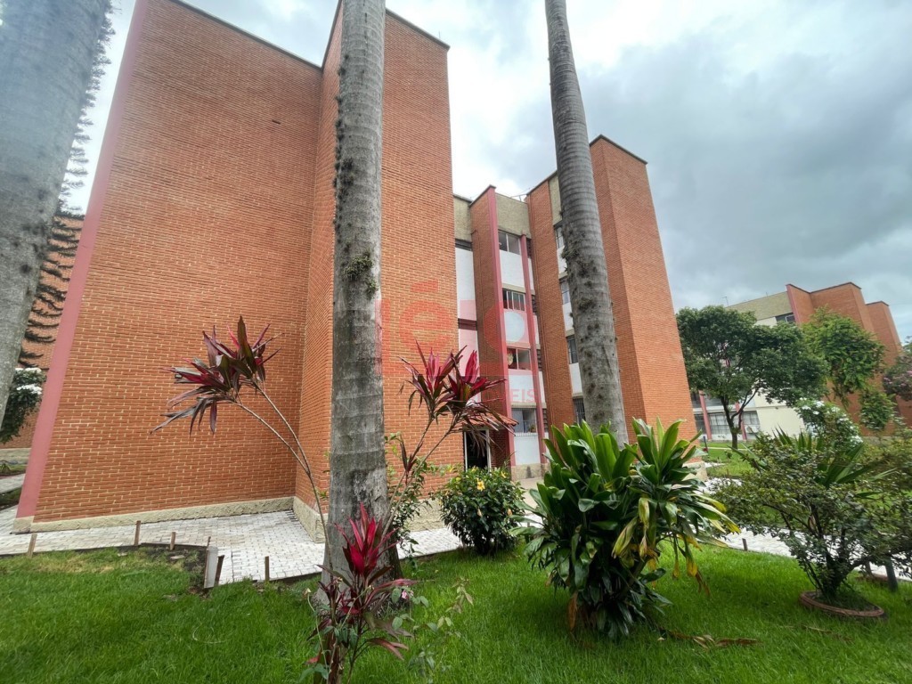 Apartamento para venda no Zona 07 em Maringa com 89,64m² por R$ 275.000,00