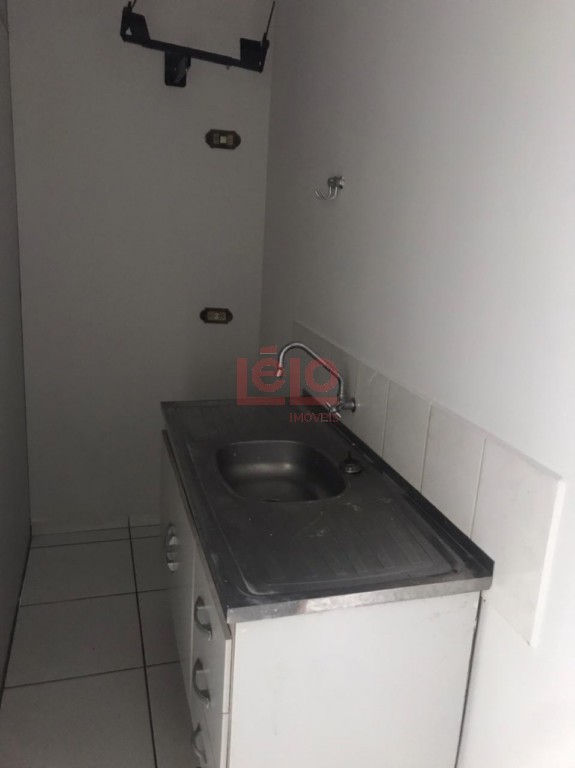 Sala Comercial para locacao no Zona 03 em Maringa com 30m² por R$ 1.200,00