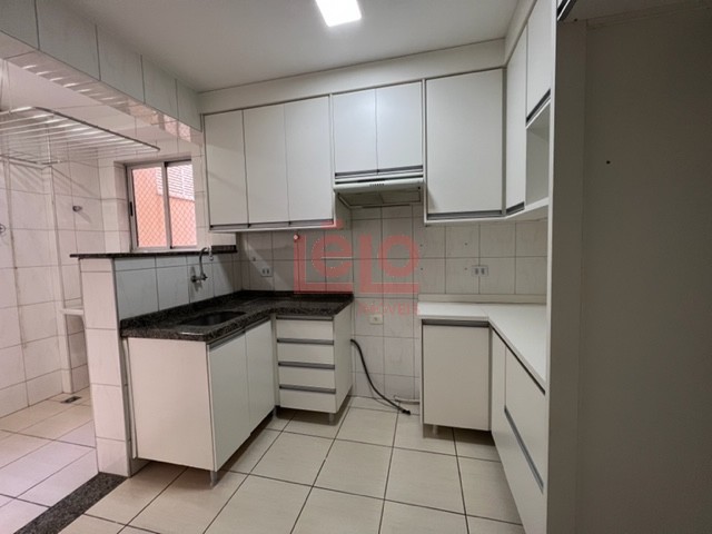 Apartamento para locacao no Parque Res Aeroporto em Maringa com 87,75m² por R$ 1.600,00