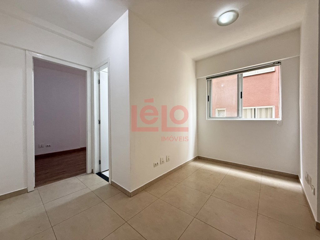 Apartamento para locacao no Zona 03 em Maringa com 58,6m² por R$ 1.400,00