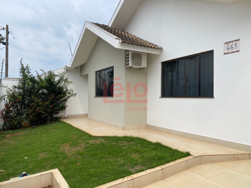 Casa Residencial para locacao no Jardim Paris em Maringa com 300m² por R$ 4.600,00