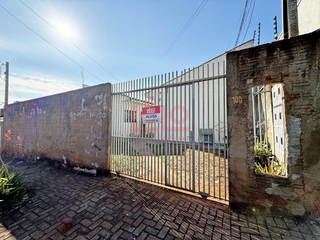 Apartamento para locacao no Vila Esperanca em Maringa com 28m² por R$ 700,00