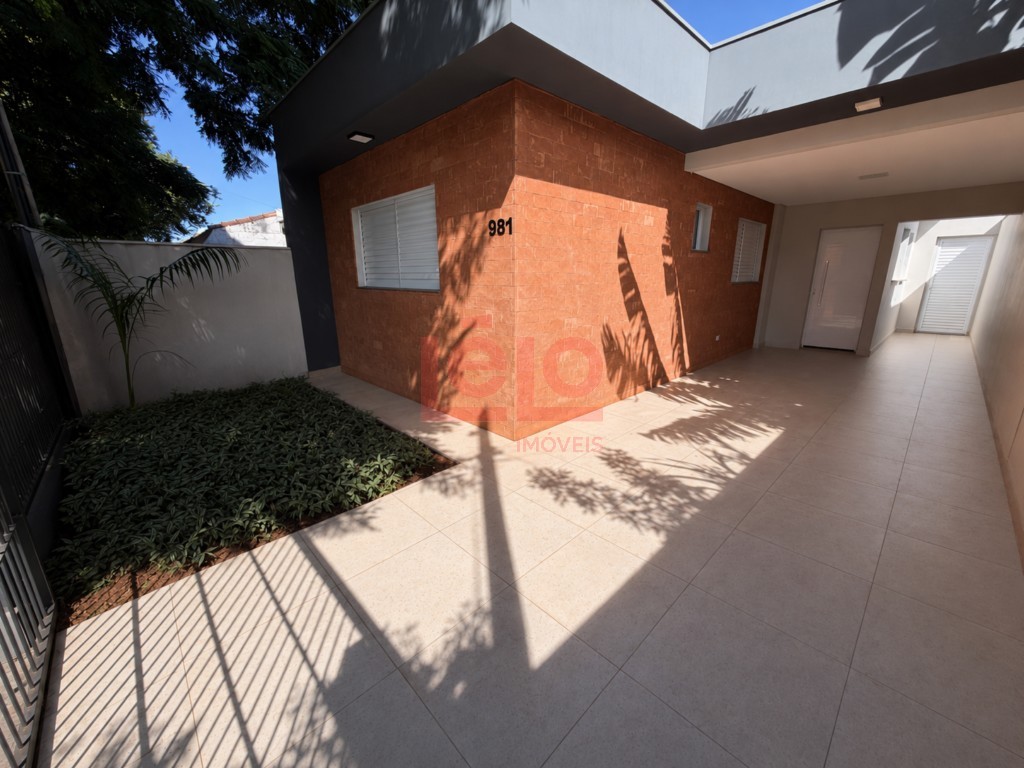 Casa Residencial para venda no Parque Res Aeroporto em Maringa com 120,93m² por R$ 430.000,00
