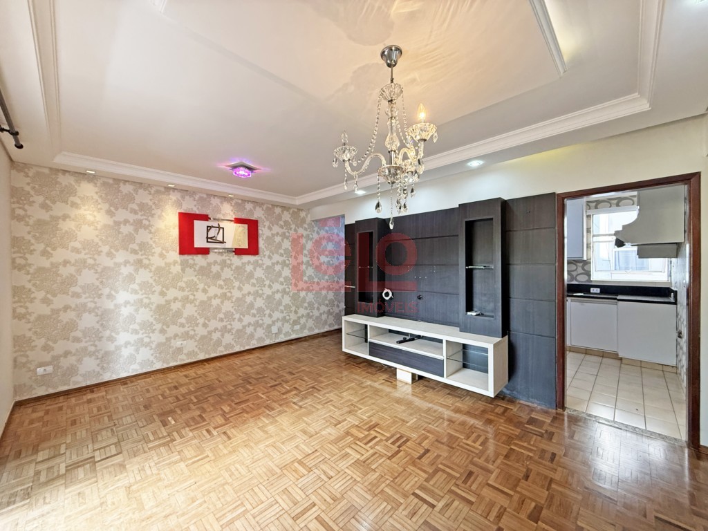 Apartamento para locacao no Zona 07 em Maringa com 190,37m² por R$ 2.300,00