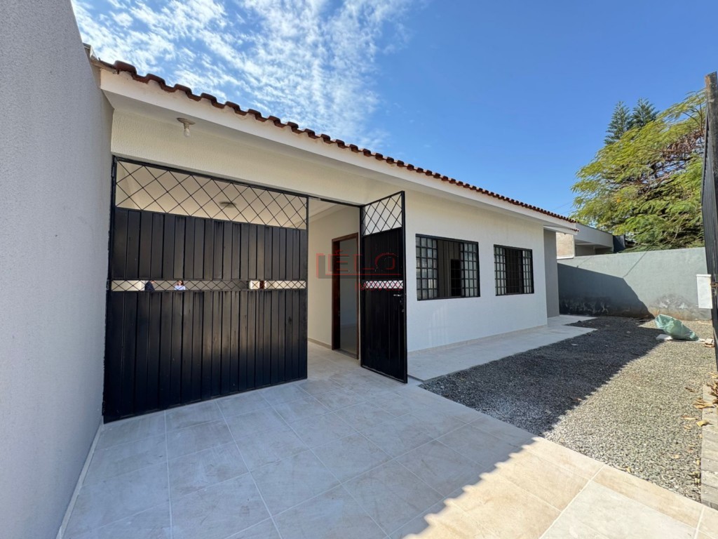 Casa Residencial para locacao no Parque das Bandeiras em Maringa com 147m² por R$ 2.500,00